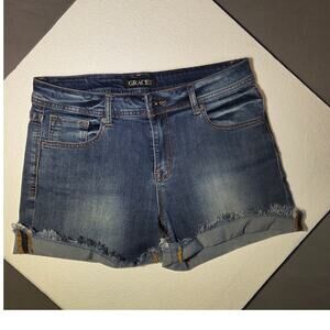 GRACE Woman's Denim Easy Fit Shorts Size 30